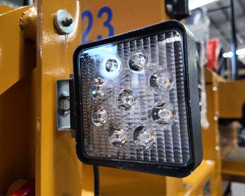 Kompakt Mafsallı Yükleyici Kompakt Mafsallı Yükleyici