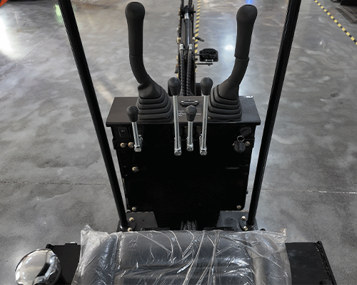 1,2 Tonluk Küçük Ekskavatör