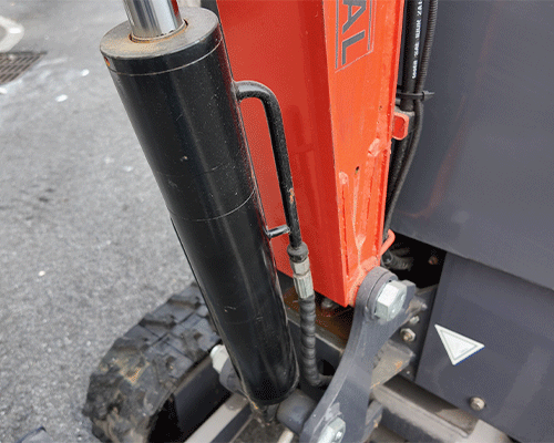 1,3 Tonluk Ekskavatör